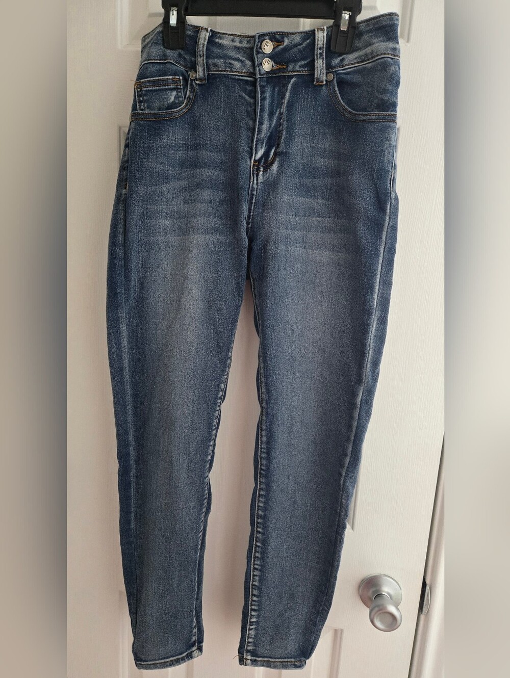 Between Us Blue Jeans High Rise Double Button Skinny Medium Wash Juniors Size 9